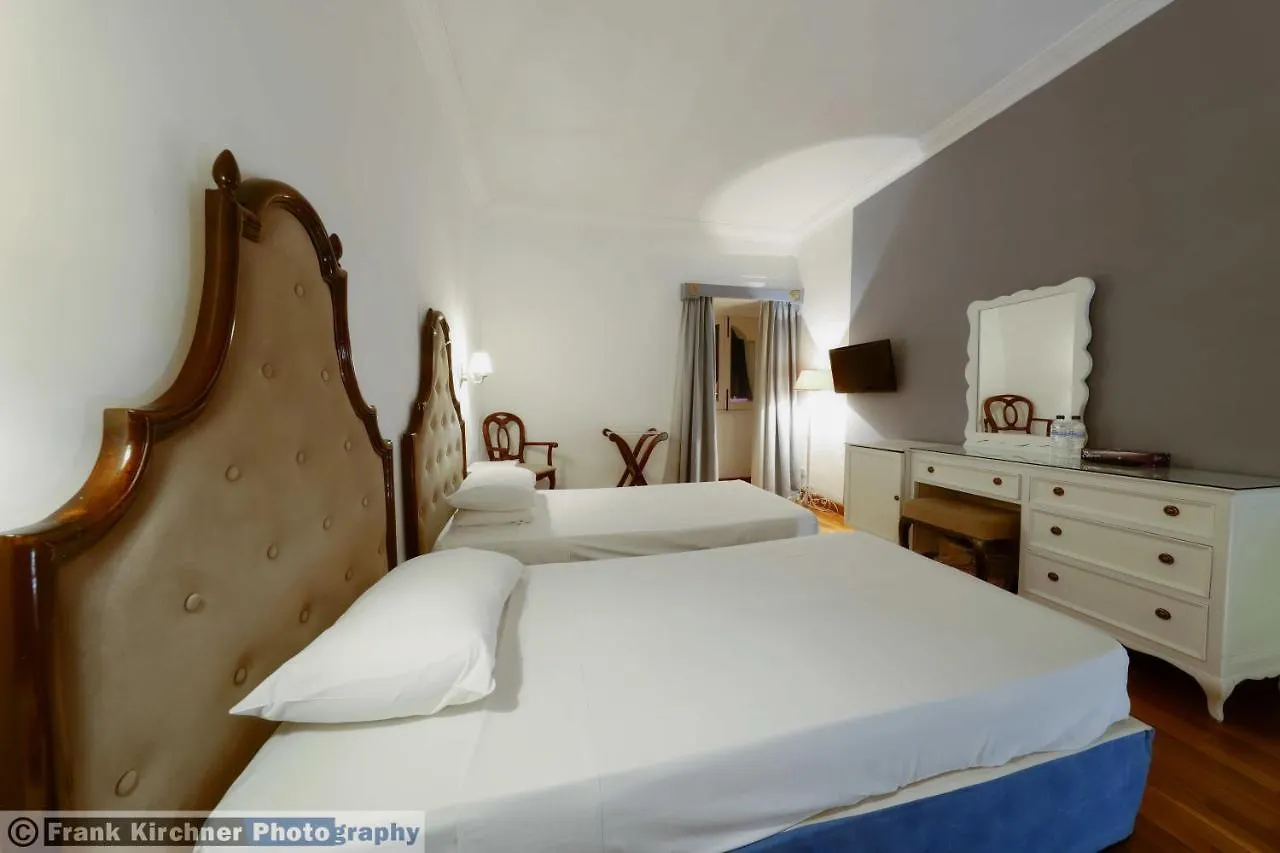 Hotel Castille Valletta Malta